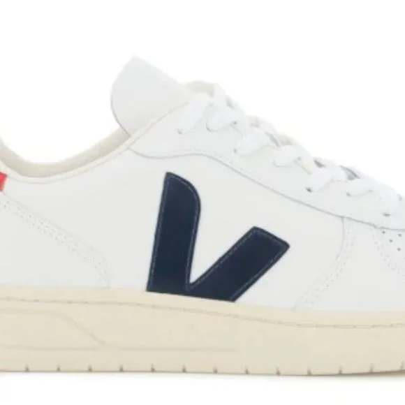 Veja V-10 US Size 8 - Picture 6 of 6